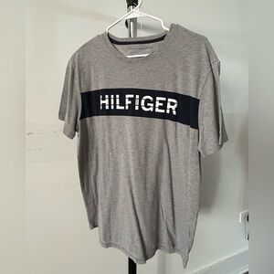 Tommy Hilfiger Men’s Grey Shirt